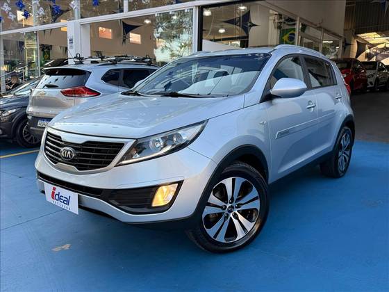 KIA SPORTAGE 2.0 LX 4X2 16V FLEX 4P AUTOMÁTICO KIA SPORTAGE 2.0 LX 4X2 16V FLEX 4P AUTOMÁTICO